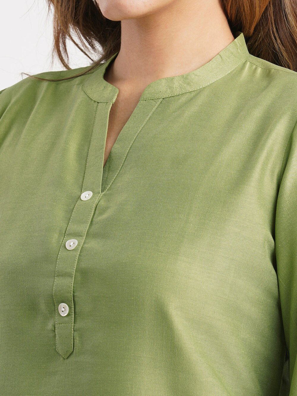 Green Solid Poly Chinon Straight Top - Image 4