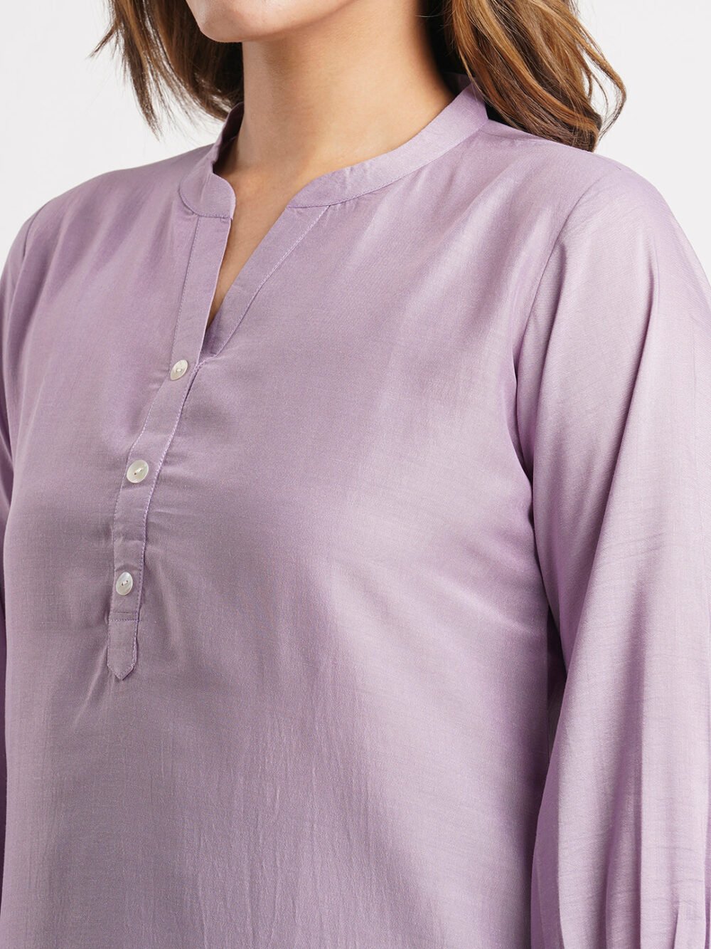 Lavender Solid Poly Chinon Straight Top - Image 4