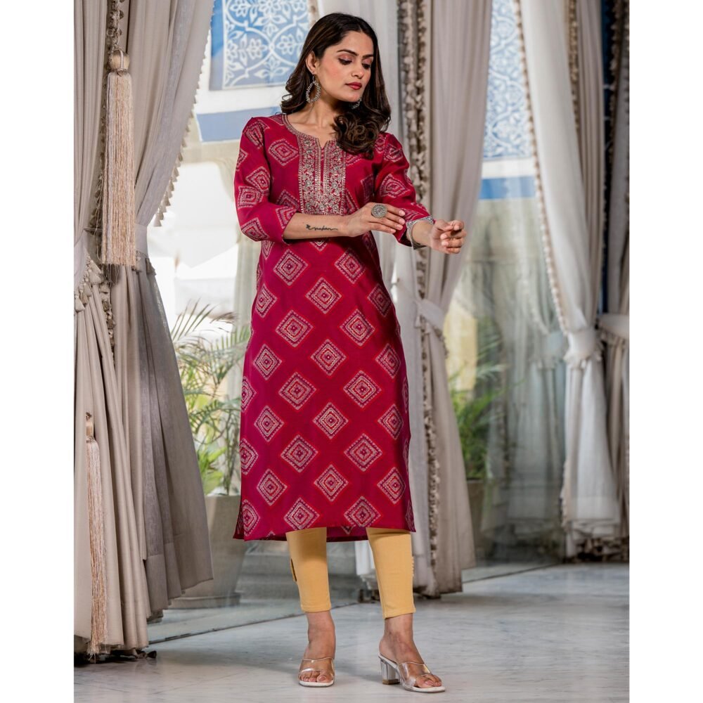 Pink Foil Printed Chanderi Silk Kurti - Image 4