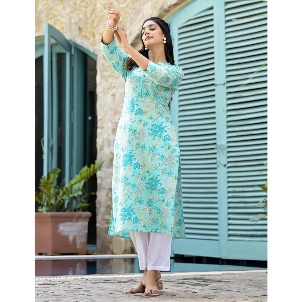 Turquoise Floral Printed Pure Cotton Straight Kurti - Image 4