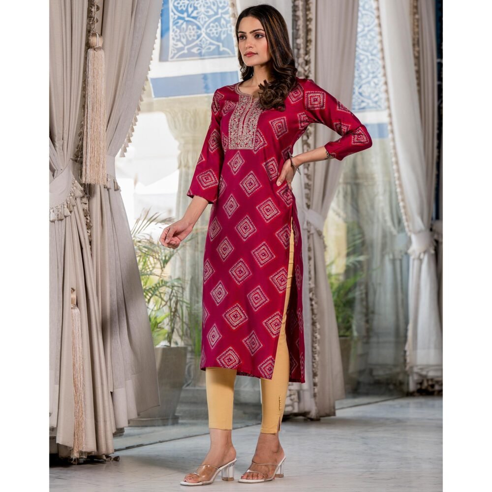 Pink Foil Printed Chanderi Silk Kurti - Image 5