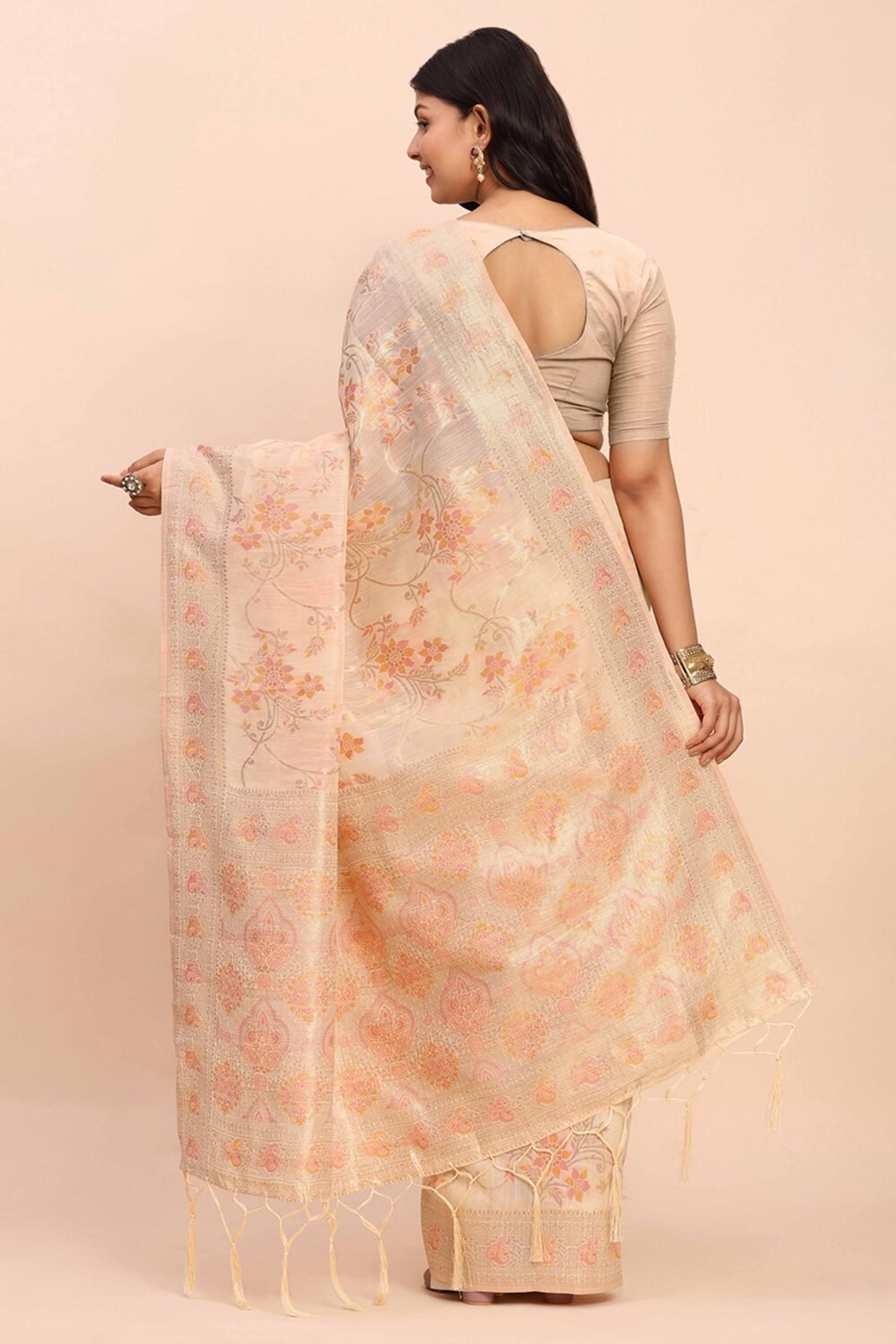 Cream Linen Cotton Saree Showcasing Floral Zari Weaves & A Tasselled Finish Pallu - Image 6