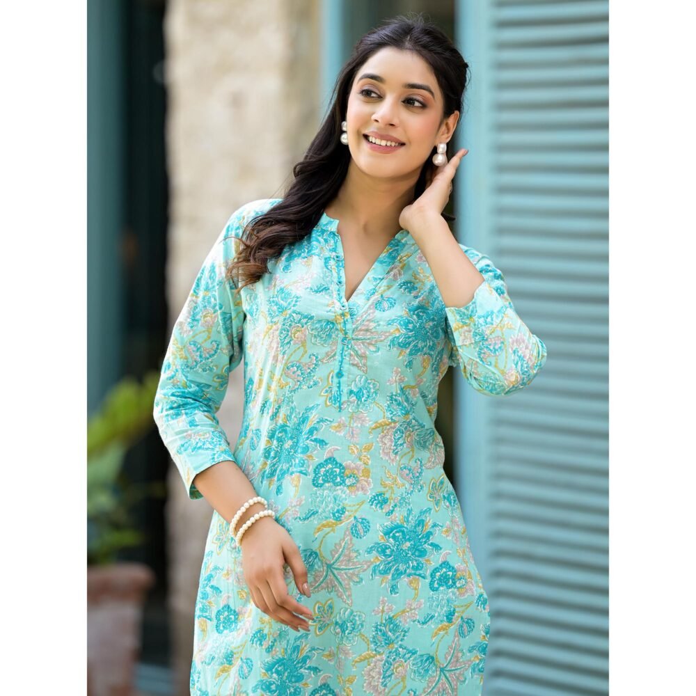 Turquoise Floral Printed Pure Cotton Straight Kurti - Image 7