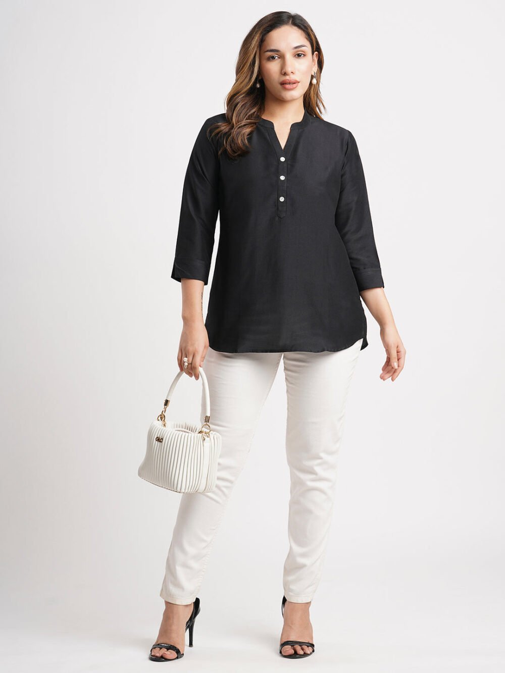 Black Solid Poly Chinon Straight Top - Image 7