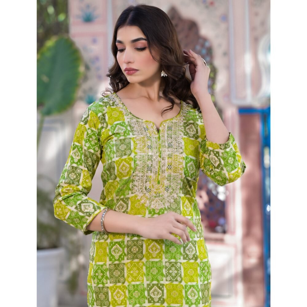 Yellow & Green Bandhani Foil Printed Rayon Straight Kurti - Image 3