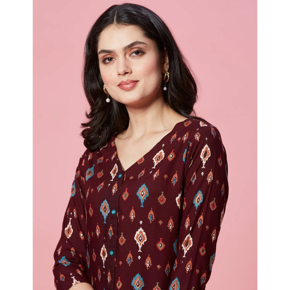 Maroon Ikkat Printed Rayon Straight Kurti - Image 9