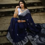 Blue Pure Kanjivaram Silk With Confounding Blouse Piece